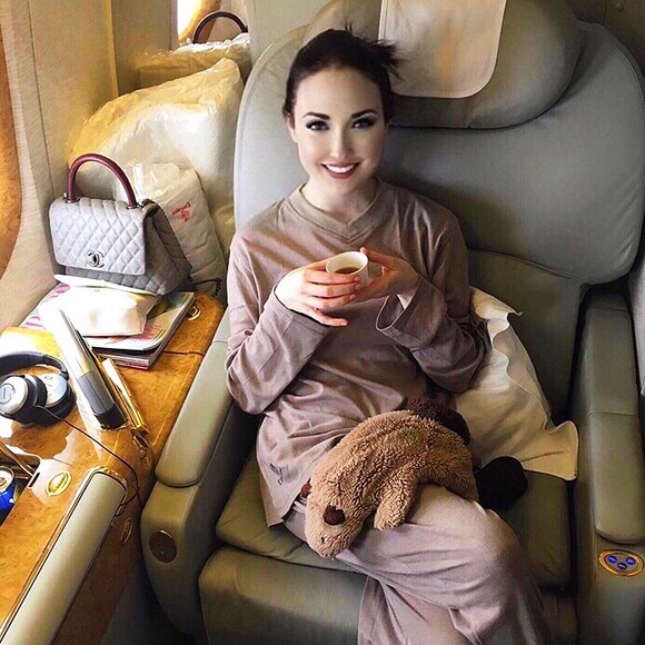 Meet your Posher, Robin - Picture 8 of 13